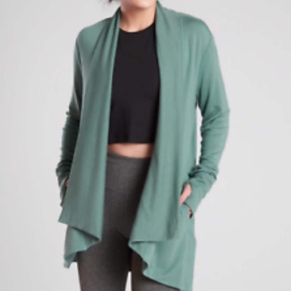 Athleta Pranayama Wrap - Juniper Green M